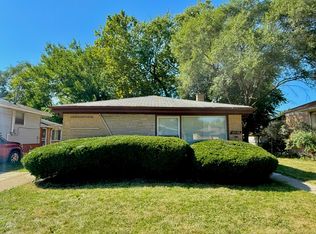 15530 University Ave, Dolton, IL 60419