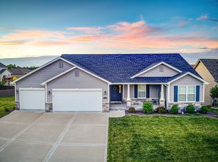 1420 Winchester Grove Ct, O Fallon, IL 62269