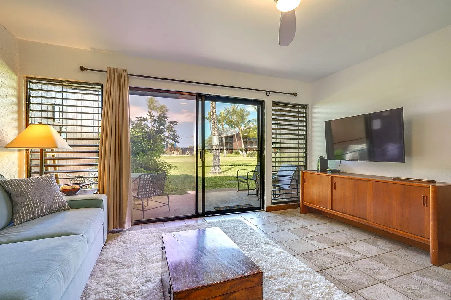 1 bed, 1.0 bath, 559 sqft, $2,887 — Photo 2