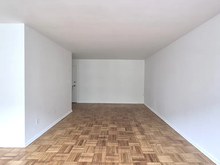 1751 Victoria Park Ave #204 — Photo 10