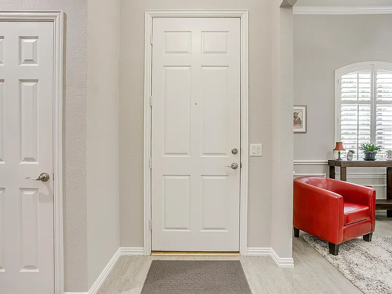 709 Scenic Ranch Cir — Photo 5