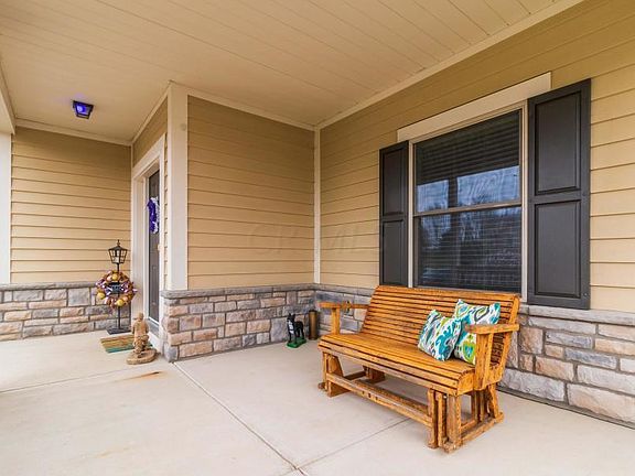 5th image of 108 Lone Elk Ct