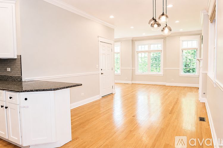 Living Room / Dining Area