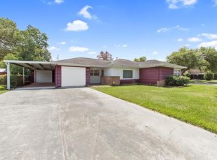 415 Malvern Ave, Pasadena, TX 77503