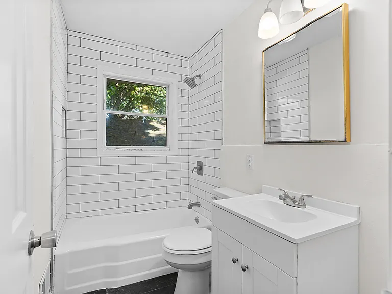 1114 W Academy St #1114 — Photo 3