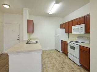 703 N San Marcos #1, San Antonio, TX 78207