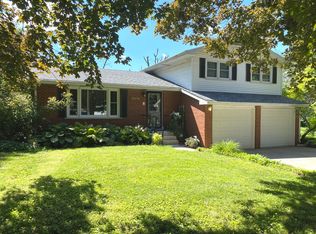 2870 N Osage Dr, Bourbonnais, IL