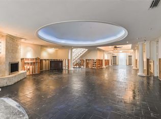 5542 Rutherglenn Dr, Houston, TX 77096