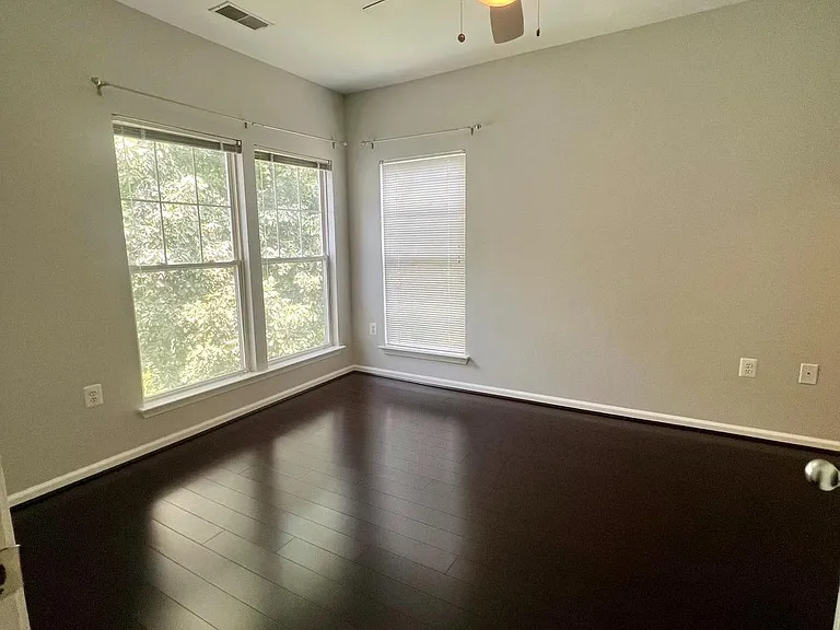 1509 N Point Dr #303 — Photo 19