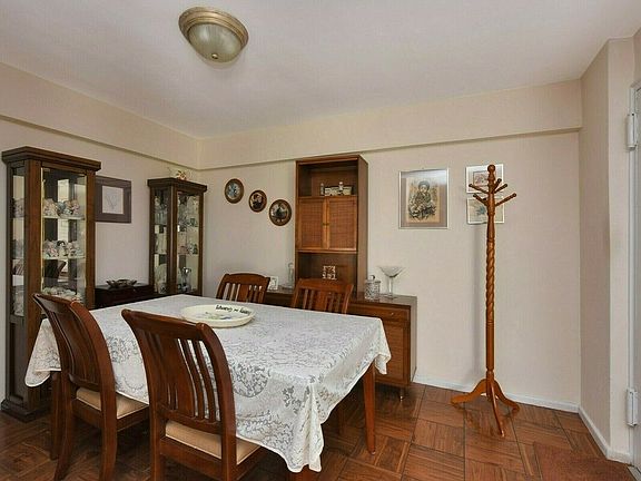 5th image of 31-90 140th St APT 6K