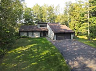2 White Birch Dr, Superior, WI 54880