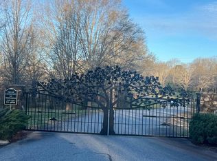 226 Ole Plantation Dr, Rutherfordton, NC 28139
