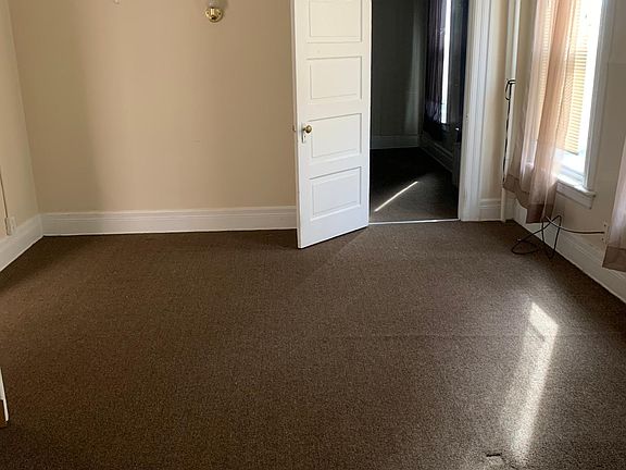 5th image of 250 W 8th St APT 3