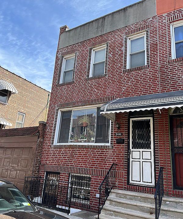 1st image of 24-41 32nd St