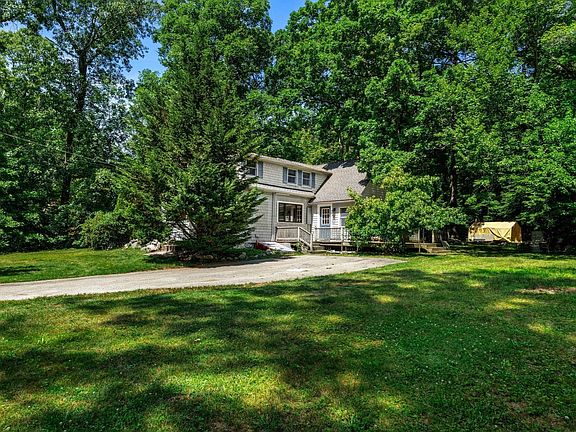 4th image of 172 Tiffany Rd
