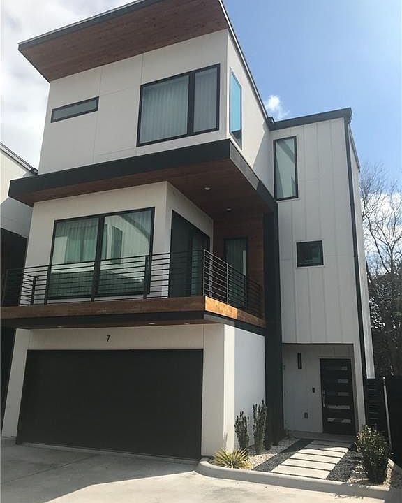 1st image of 5606 Sunshine Dr #7