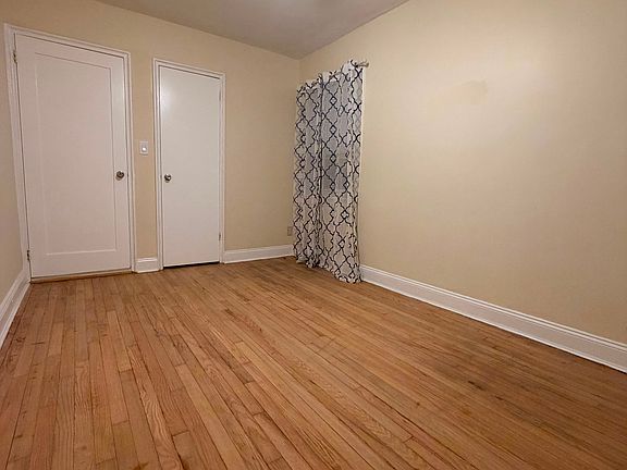3rd image of 1408 Astor Ave #1