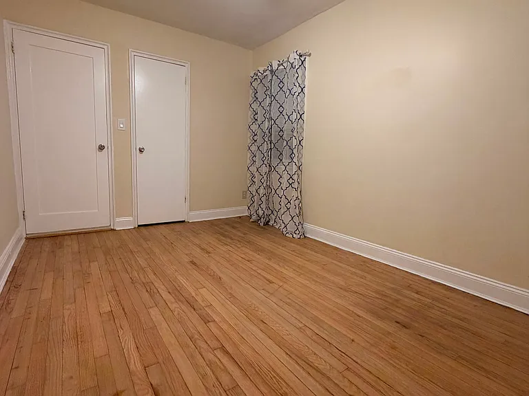 1408 Astor Ave #1 — Photo 3