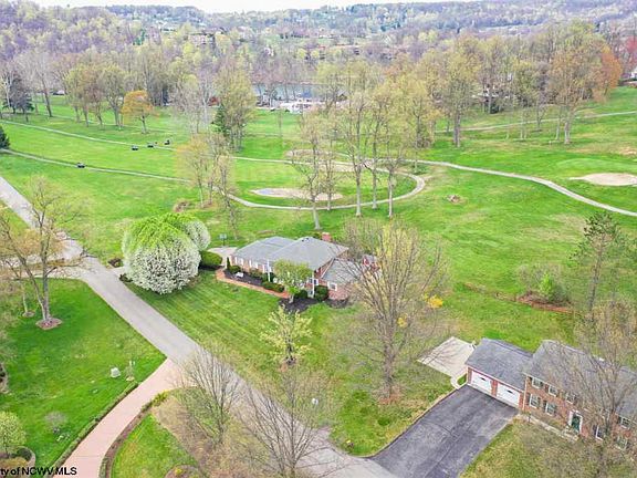 4th image of 308 Lakeview Dr