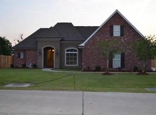 4630 Sugar Bend St, Houma, LA 70364