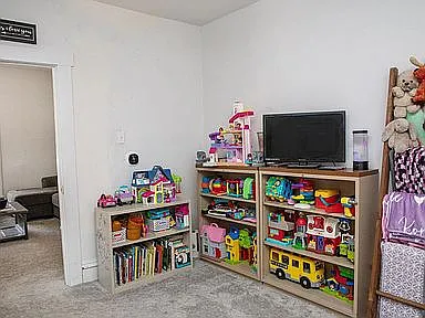 915 Tremont St #1 — Photo 6