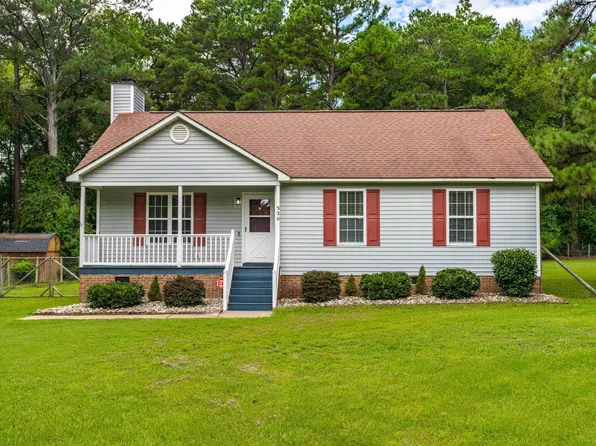 320 Amber Ln, Willow Spring, NC 27592
