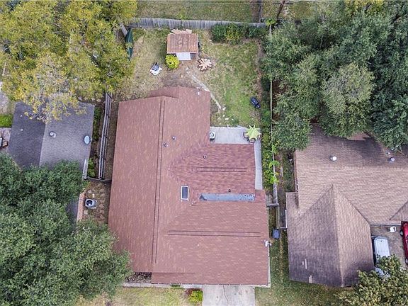 3rd image of 734 Wyche Dr