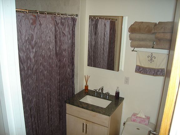 4th image of 736 W 187th St APT 102