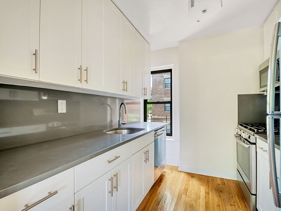 1st image of 203-15 42nd Ave #3B