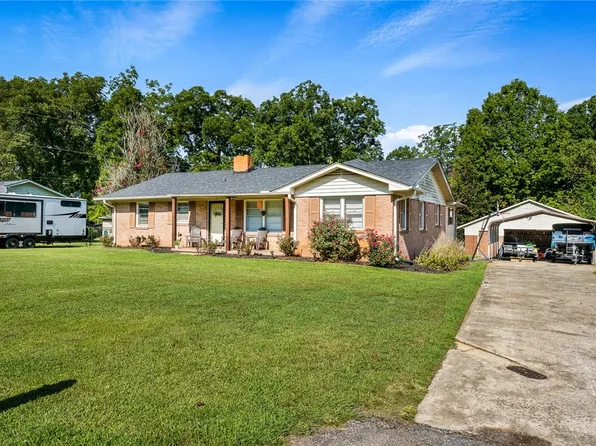 5 Whilden Dr, Williamston, SC 29697