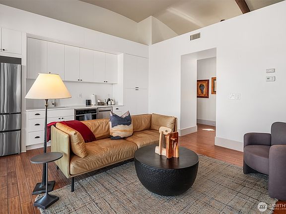 3rd image of 23658 Sagecliffe Road NW #D