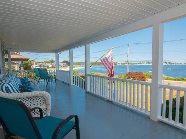 86 E Shore Ave, Groton, CT 06340