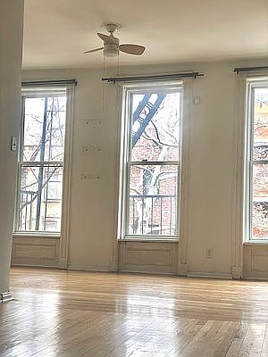 3rd image of 354 Degraw St #1