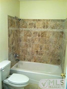 5th image of 3774 Suffolk Dr #1