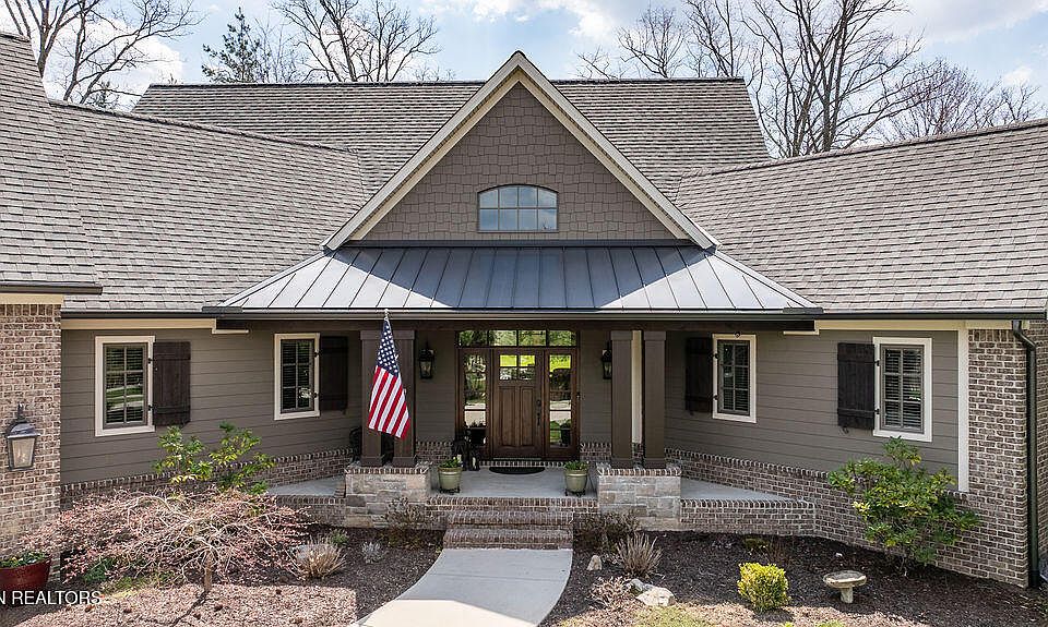 1st image of 43 Wexford Ln