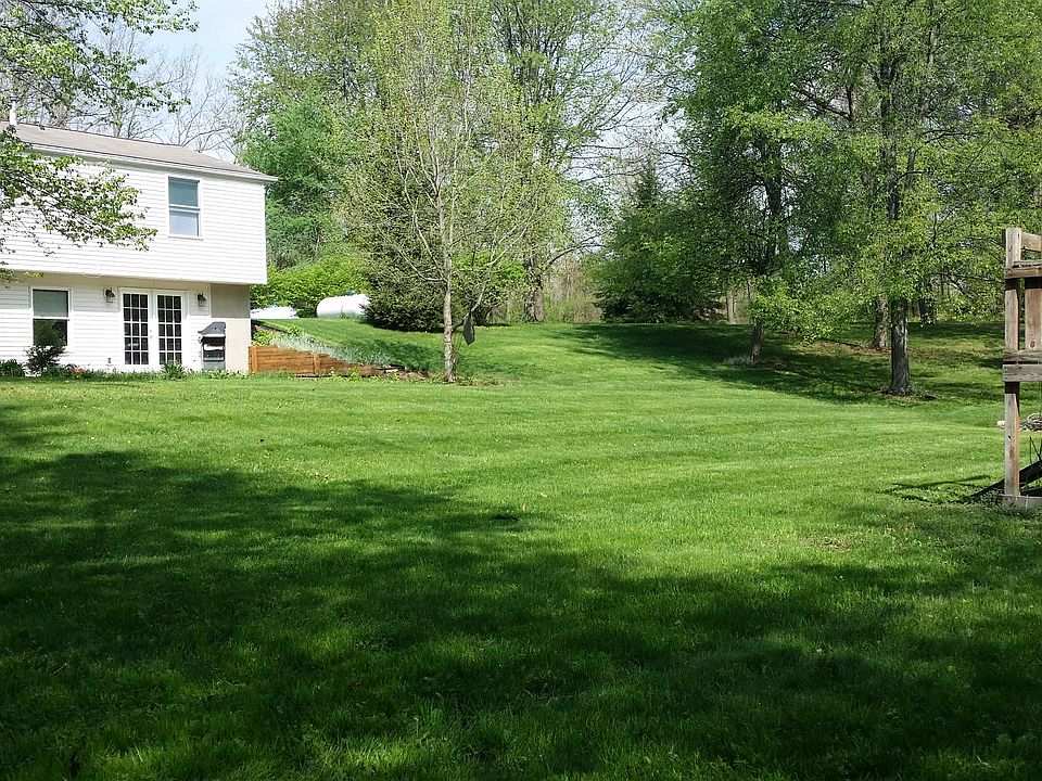 1st image of 155 Valley Park Dr