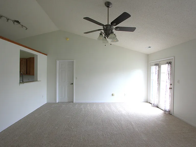 33 Morse Cir — Photo 13