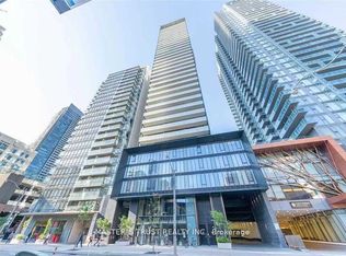 28 Wellesley St E #2703, Toronto, ON M4Y 0C4