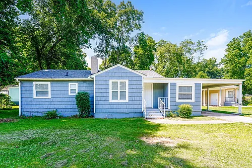 700 Robison Dr Photo 1