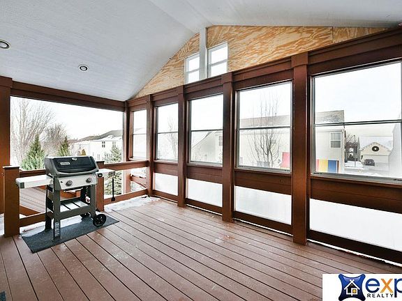 4th image of 3009 N 170th St