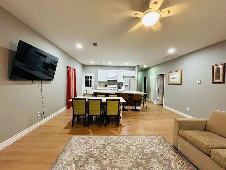 4029 New Willow Rd — Photo 4