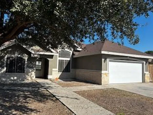 135 Alazan Dr, Eagle Pass, TX 78852