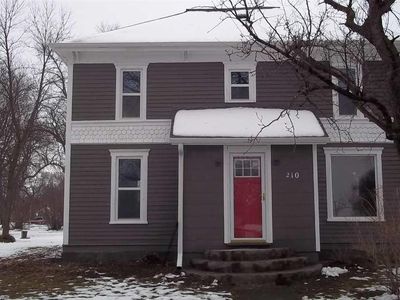 210 E 2nd St, Egan, SD, 57024