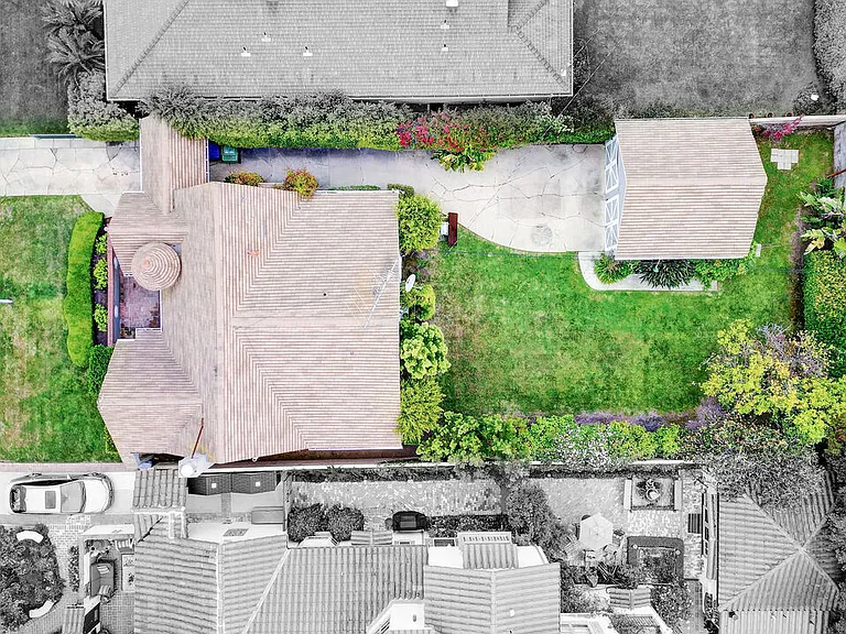10372 Tennessee Ave — Photo 35
