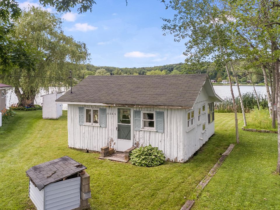 3266 Rau Dr NE, Sand Lake, MI 49343 Zillow