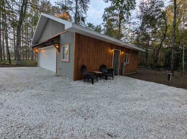 N7274 Parkway Rd #1, Crivitz, WI 54114