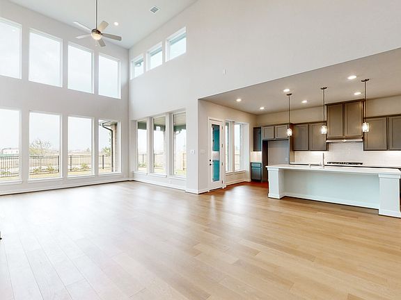 4th image of 7310 Longspur Hollow Ln
