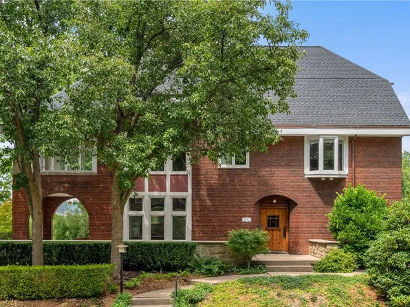 1090 Devon Rd, Pittsburgh, PA 15213