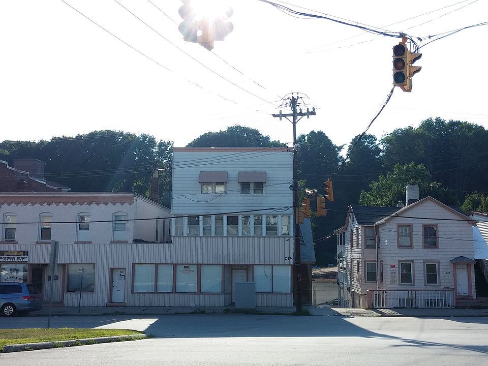 Private parking on the back