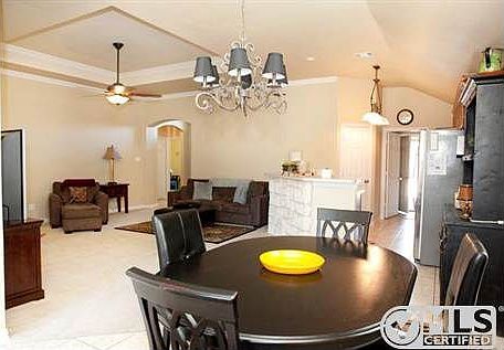 4th image of 5213 Mirage Dr